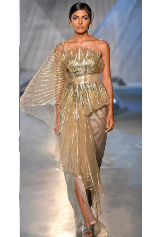 Gold metallic indo western gown - Image 3