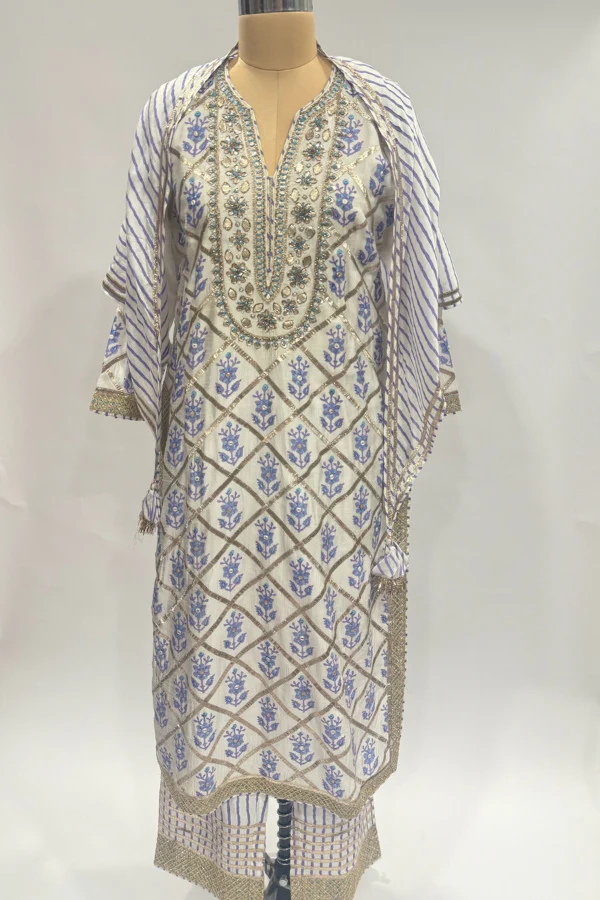 Gopi Vaid Kurta Set