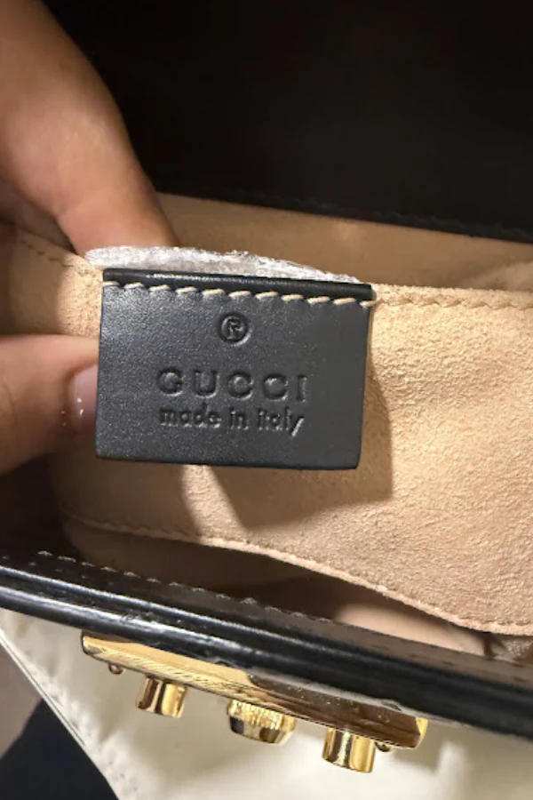Gucci Black Guccissima Leather Padlock Shoulder Bag - Image 7