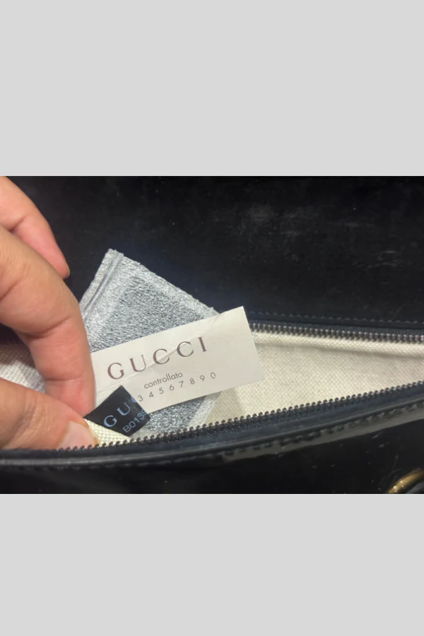 Gucci Black Patent Leather Horsebit Clutch - Image 8