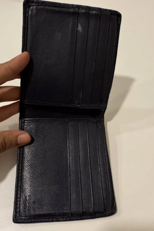Gucci Guccissima Leather Metal Bar Bifold Wallet - Image 6