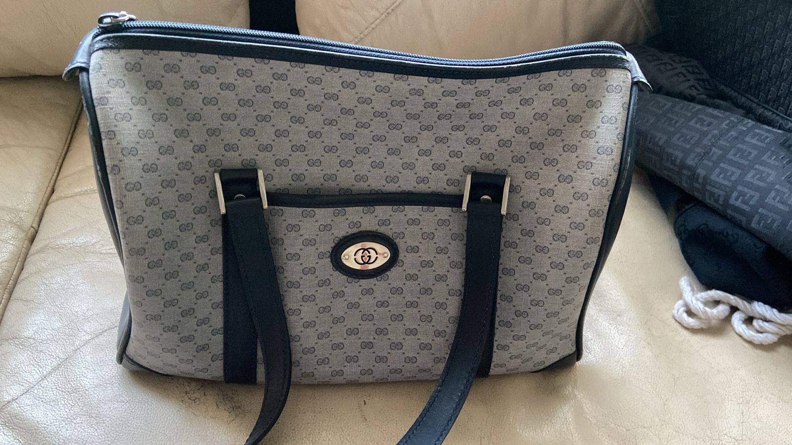 Gucci Vintage Doctor Boston Satchel - Image 5