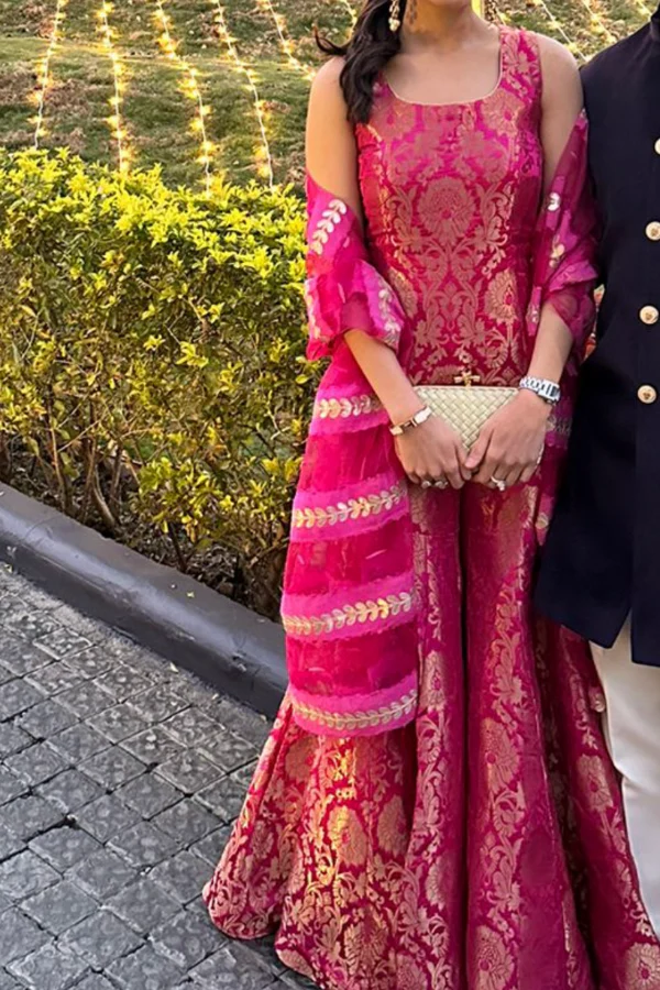 Gulabi banarsi short kurta and sharara set
