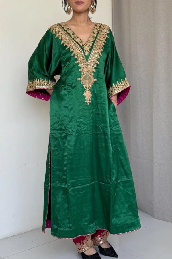 Heena Kochhar Shabri Green Mashroo Kurta Set - Image 2
