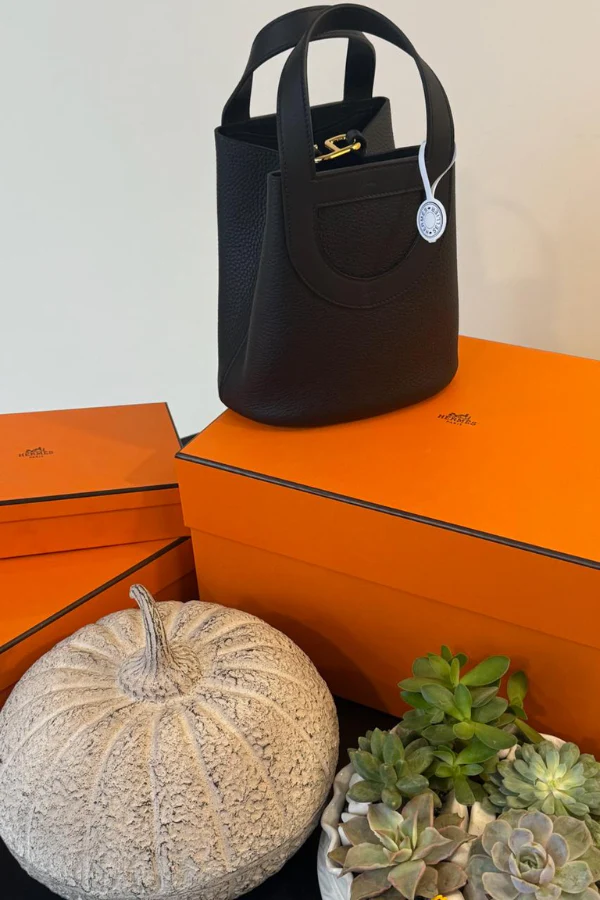 Hermes In-the-Loop 18 Bag - Image 3