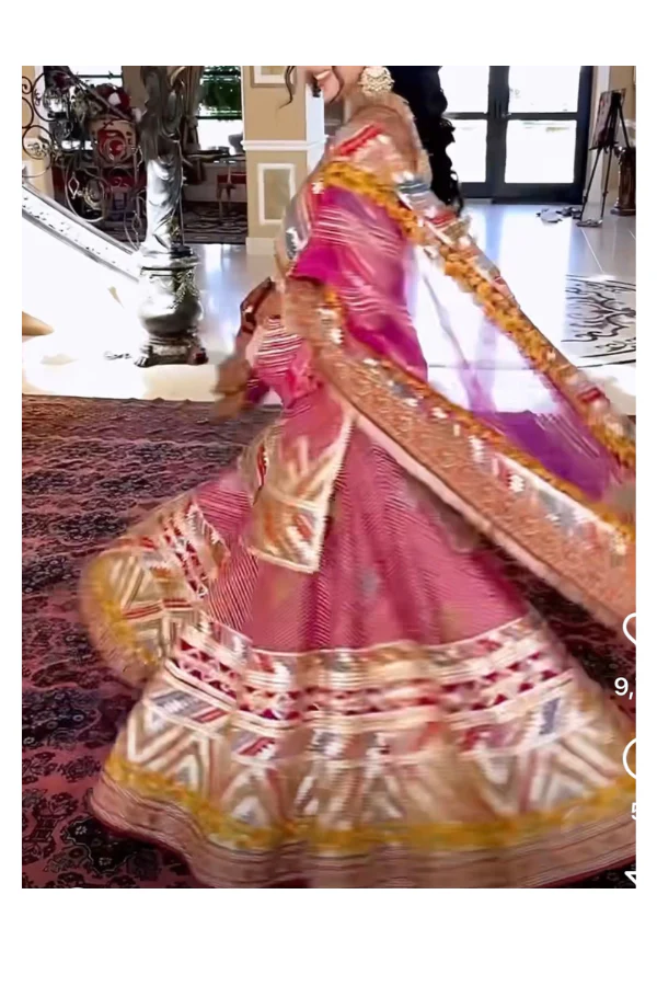 Hot pink sharara set - Image 4