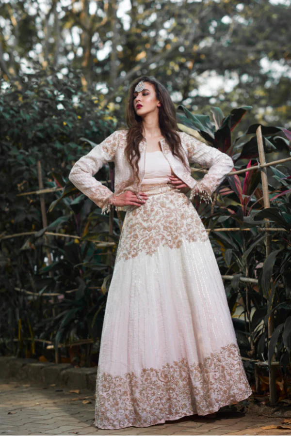 IVORY PINK OMBRE EMBROIDERED LEHANGA SET - Image 2