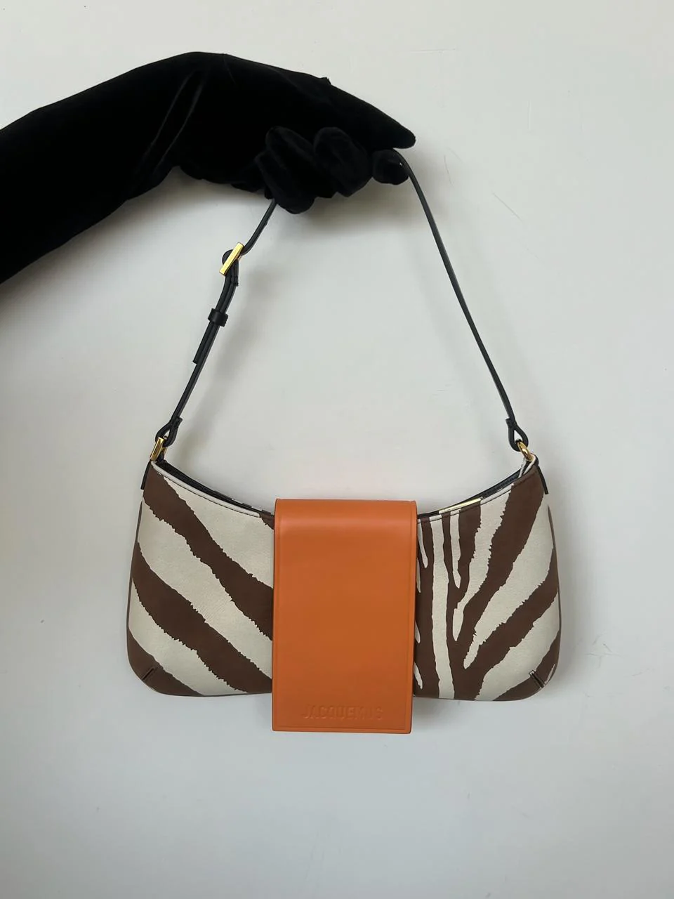 Jacquemus Le Bisou zebra-print leather shoulder bag - Image 8