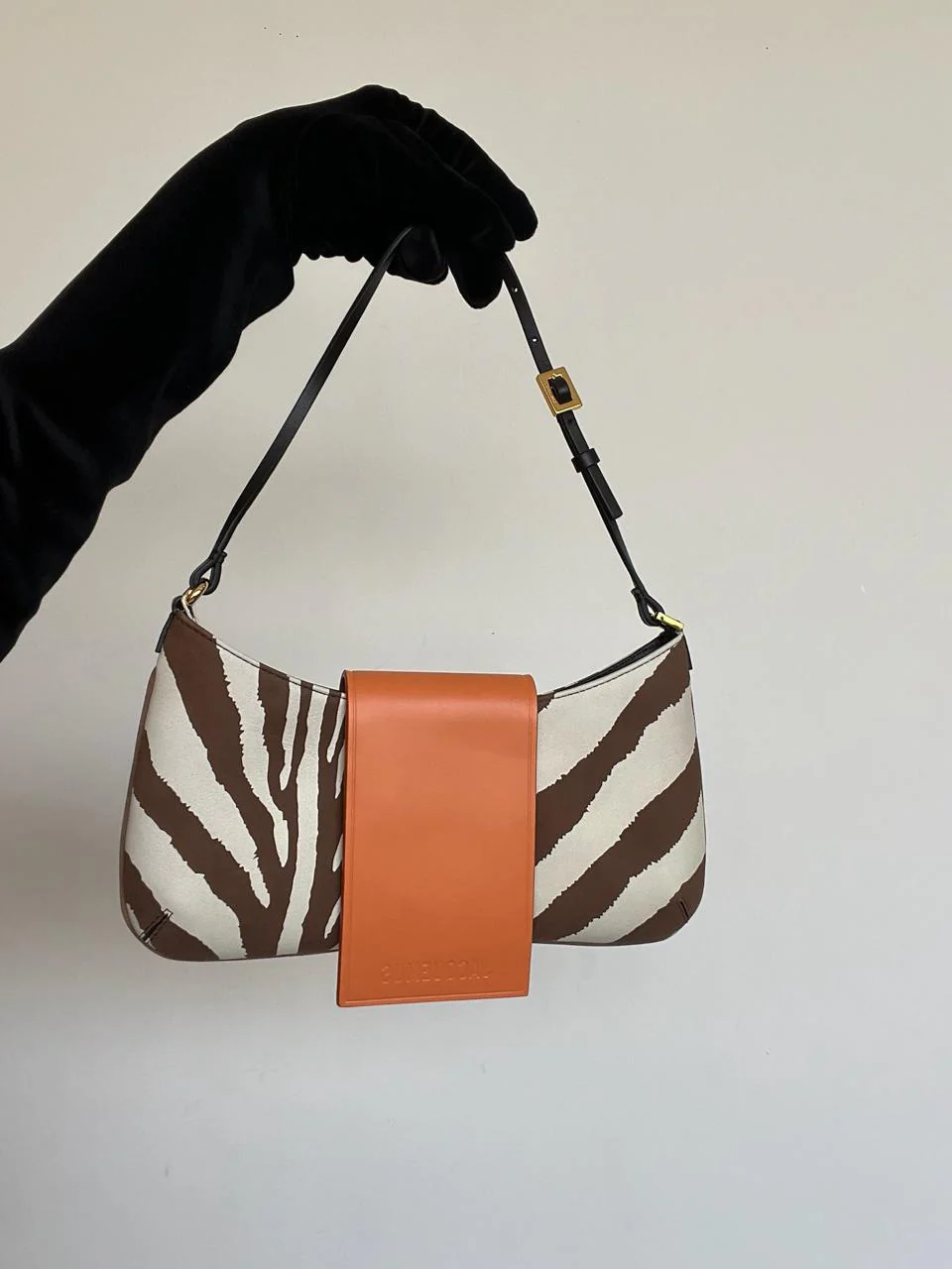 Jacquemus Le Bisou zebra-print leather shoulder bag - Image 9