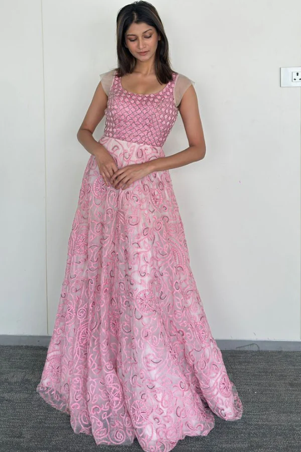 Jade By Monika & Karishma Elegant Blush Pink Gown - Image 2