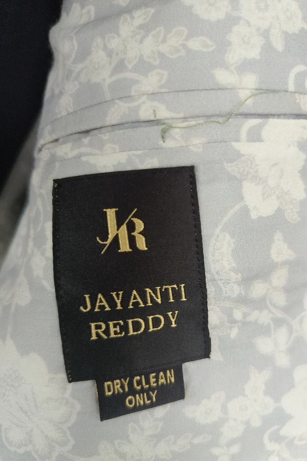 Jayanti Reddy Sherwani Set - Image 5