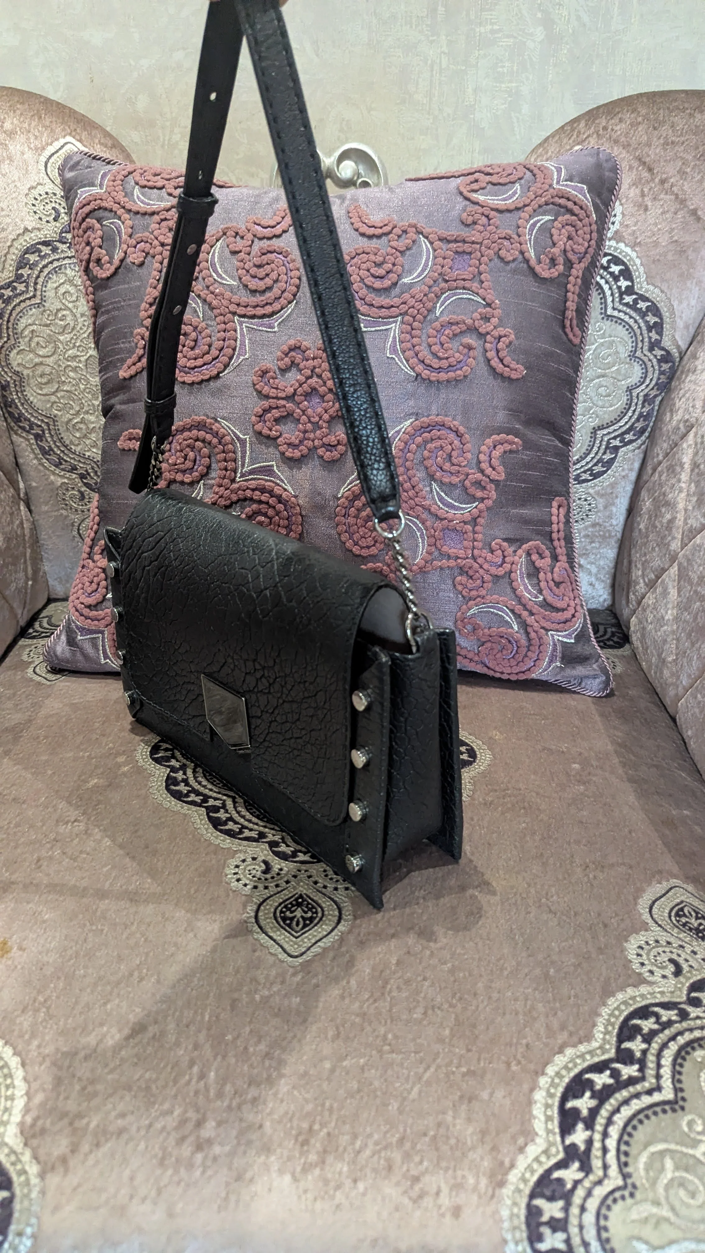 Jimmy Choo Lockett Grainy Leather Shoulder Bag - Image 5
