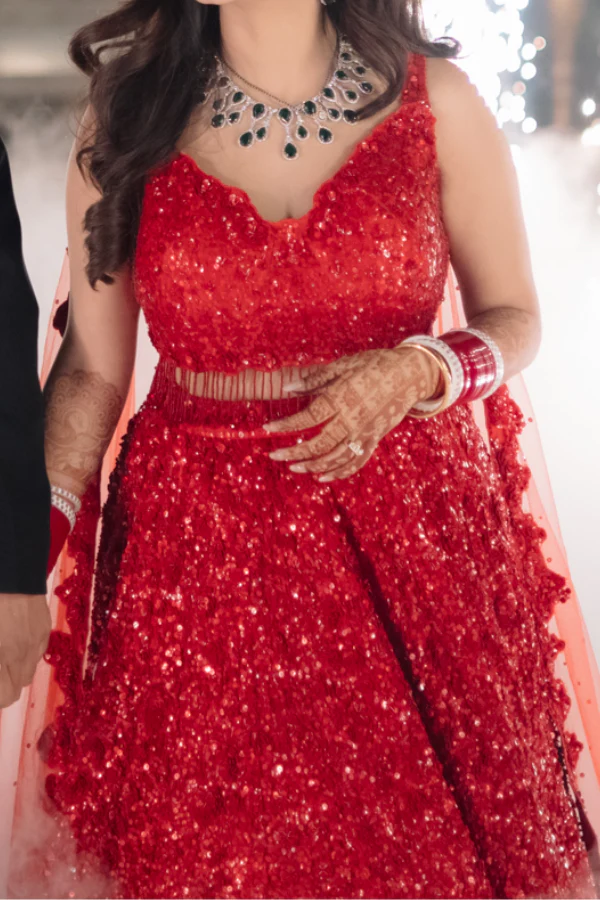Kaynaat by Aanchal Sawhney red lehenga - Image 3