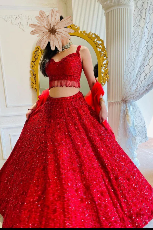 Kaynaat by Aanchal Sawhney red lehenga - Image 4