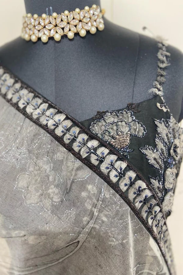 lehenga cape set - Image 4
