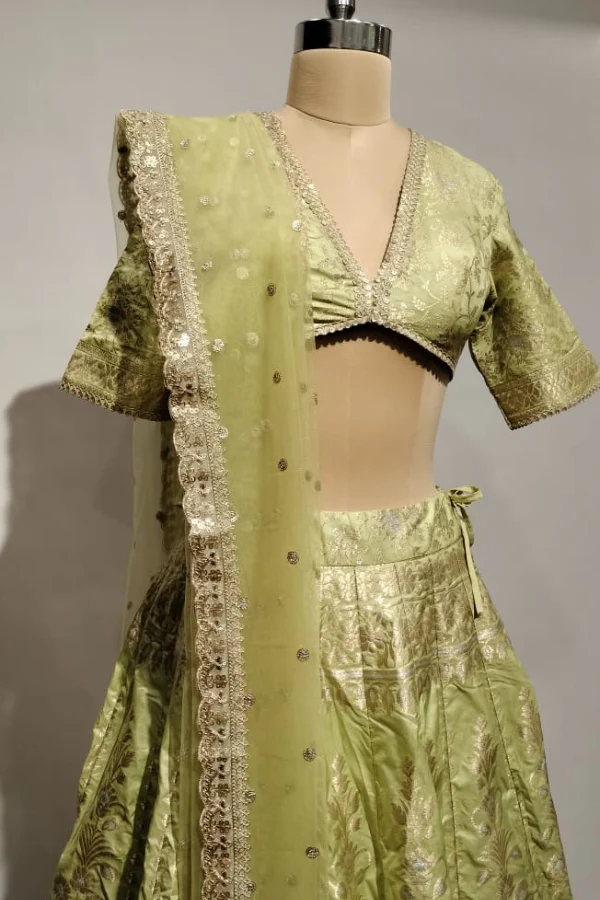 Lime yellow banarasi lehenga set - Image 4