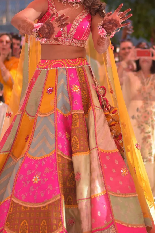 Liz Paul Lehenga - Image 2