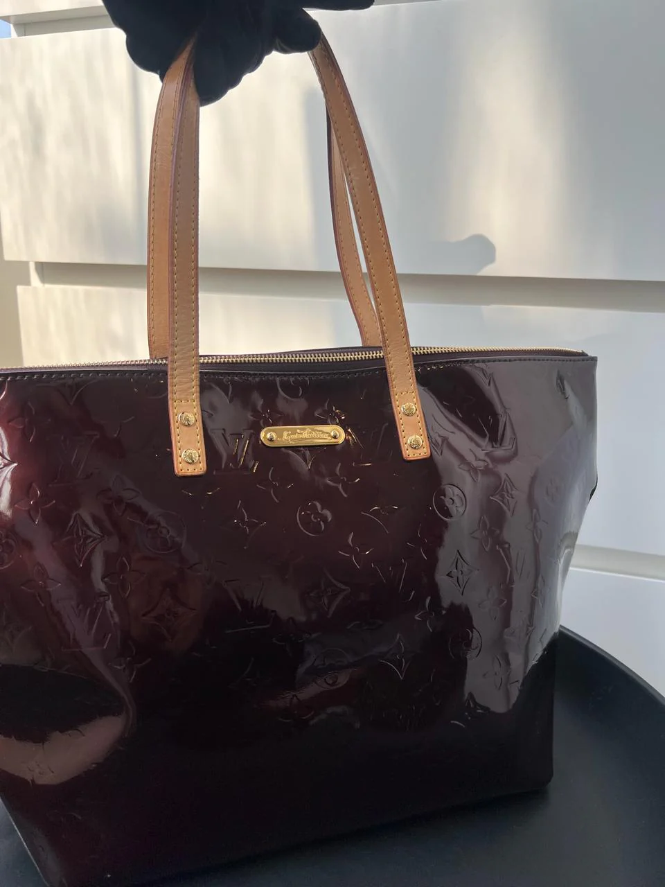 Louis Vuitton Amarante Vernis Monogram Bellevue Tote Bag - Image 8