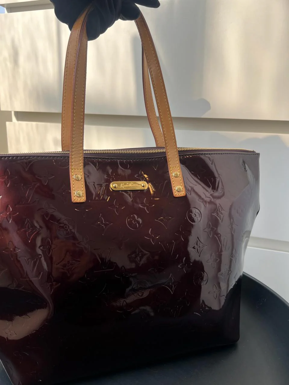 Louis Vuitton Amarante Vernis Monogram Bellevue Tote Bag - Image 9