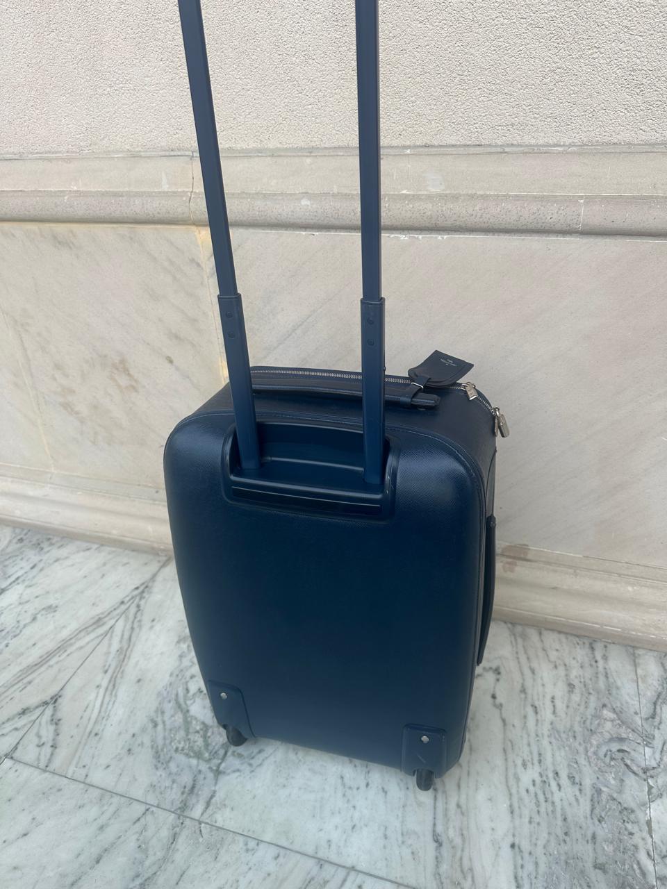 Louis Vuitton Ardoise Taiga Leather Pegase 45 Business Luggage - Image 4