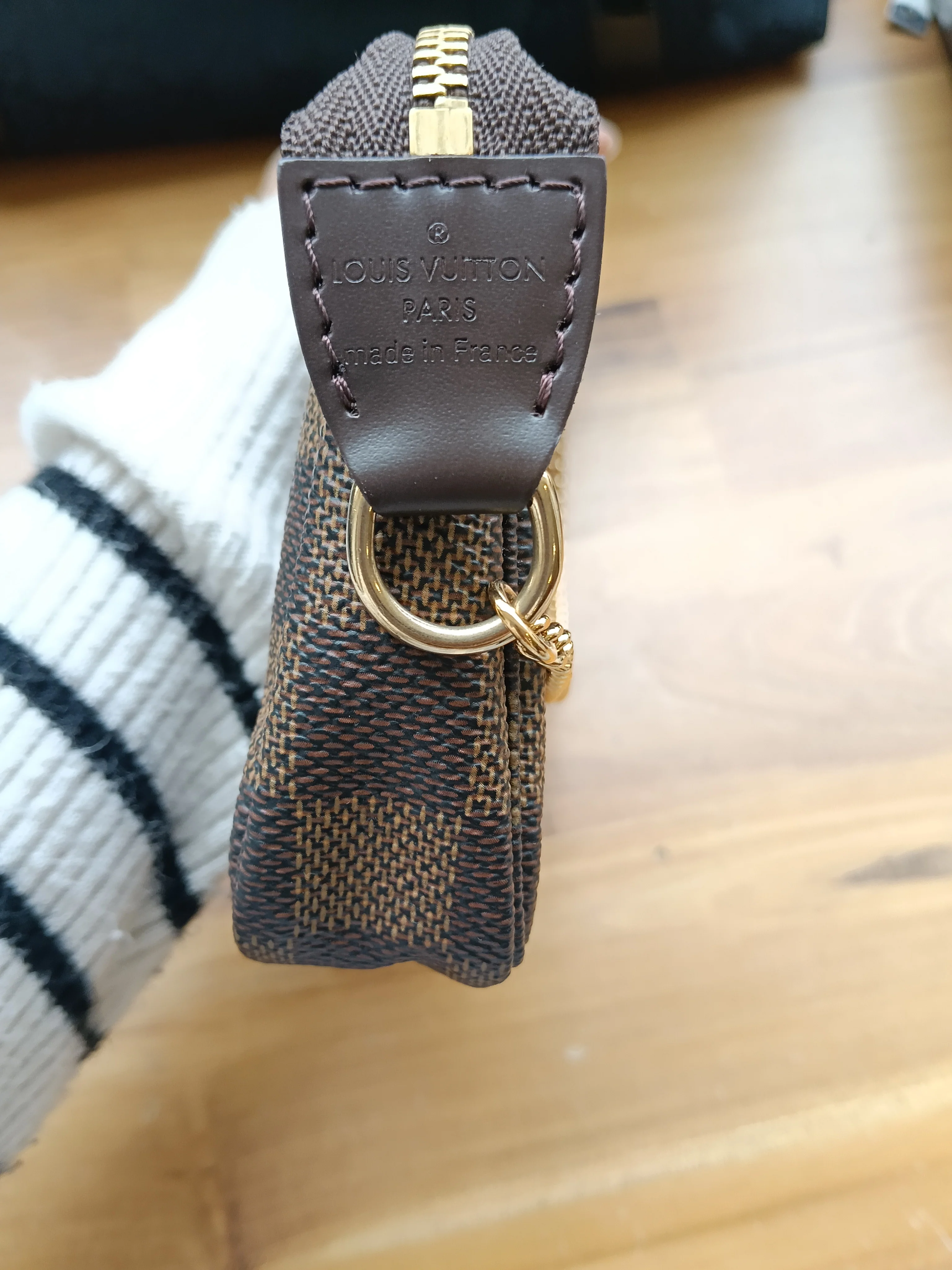 Louis Vuitton Damier Ebene Mini Pochette Accessoires - Image 5
