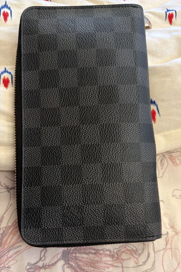 Louis Vuitton Damier Graphite Canvas Zippy Organizer - Image 3