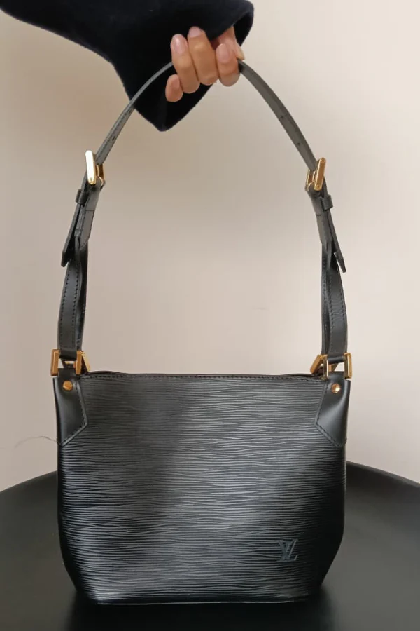 Louis Vuitton Epi Leather Mandara Bag - Image 2
