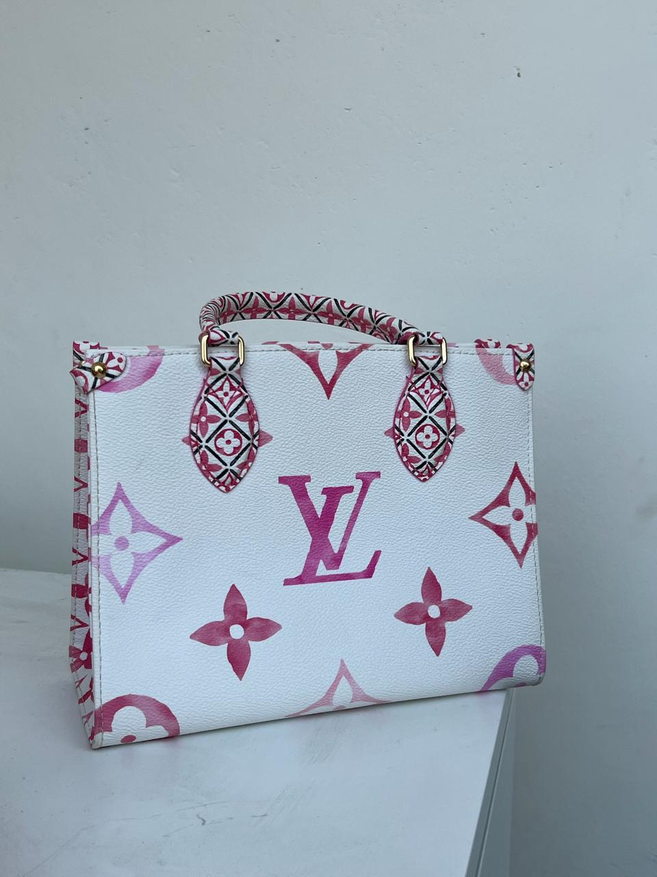 Louis Vuitton Monogram Giant âBy The Poolâ 2.0 OnTheGo PM - Image 3