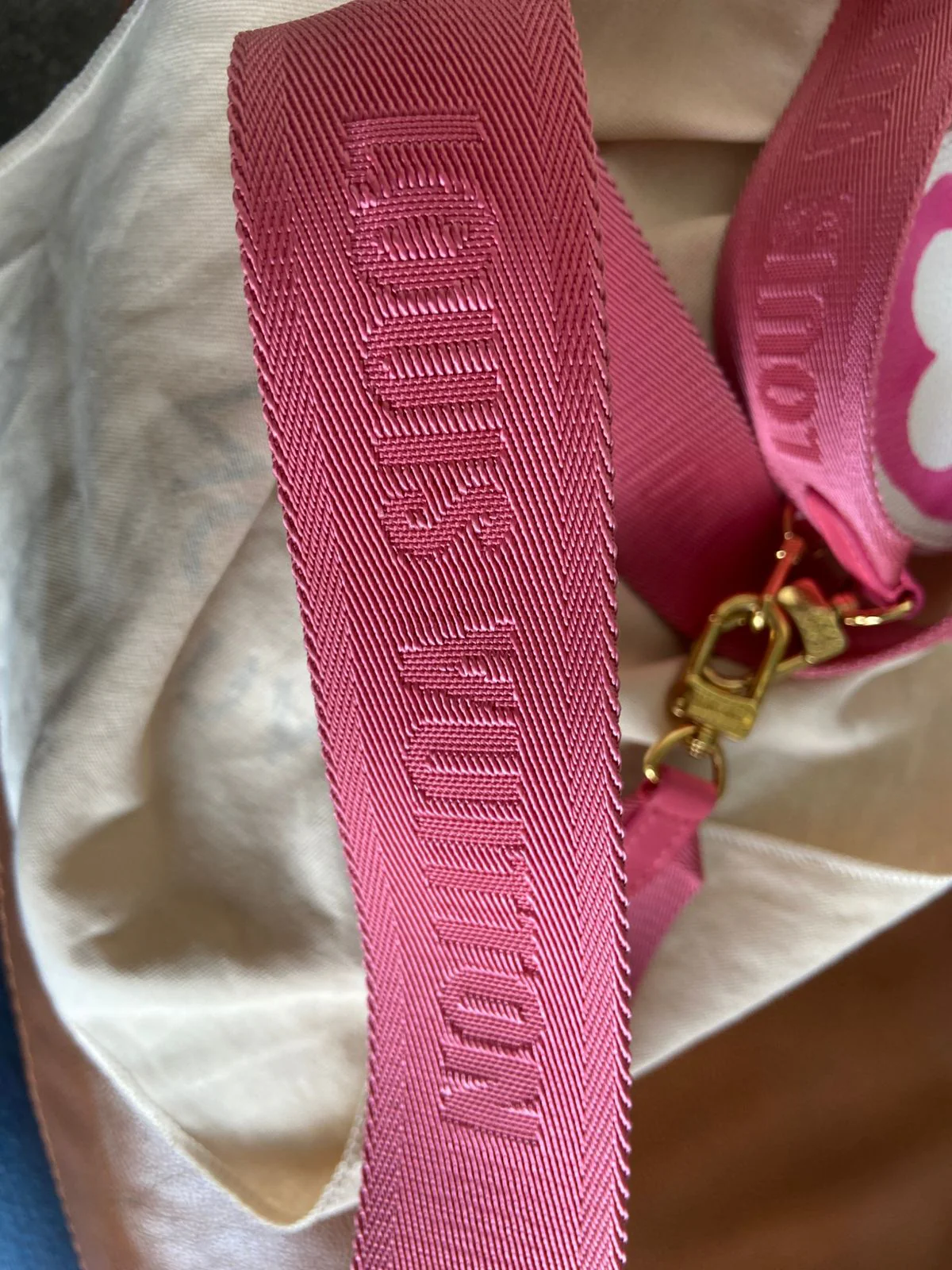 Louis Vuitton Monogram Giant âBy The Poolâ 2.0 OnTheGo PM - Image 7