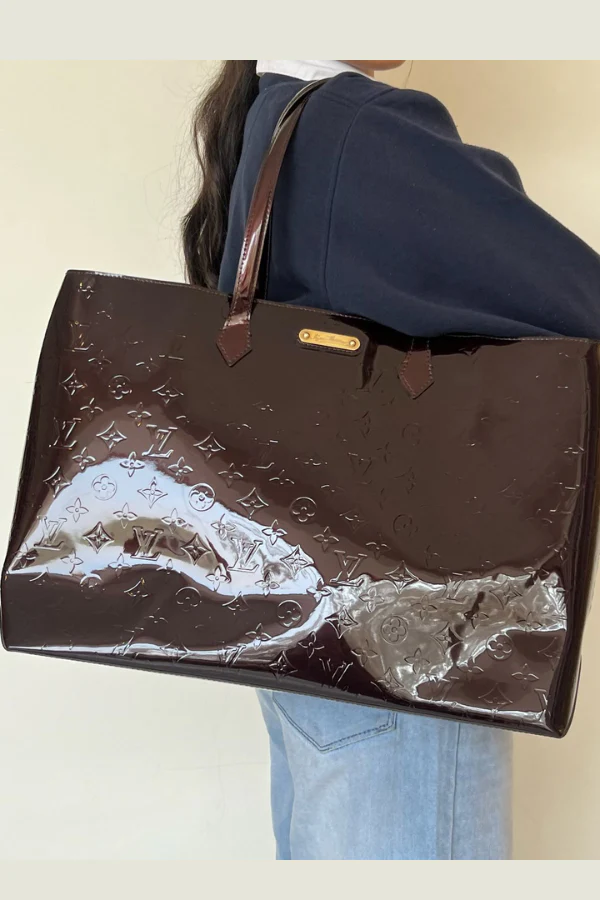 Louis Vuitton Monogram Vernis Wilshire MM tote bag - Image 2