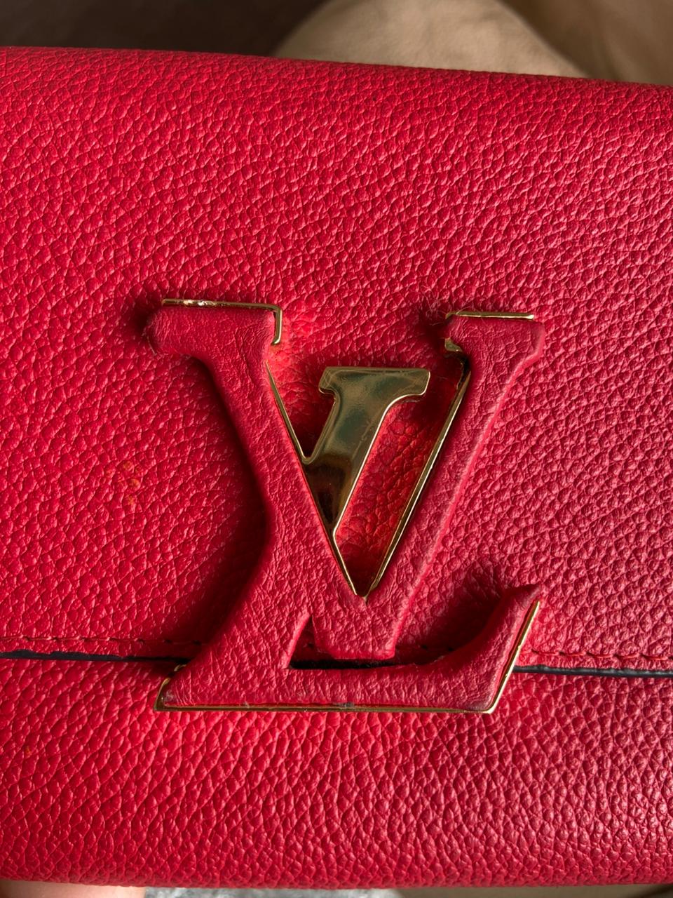 Louis Vuitton Red Leather Capucines Wallet - Image 4