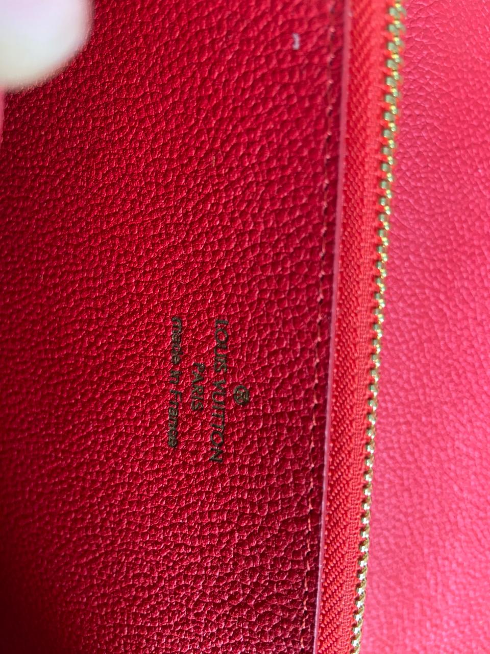 Louis Vuitton Red Leather Capucines Wallet - Image 8