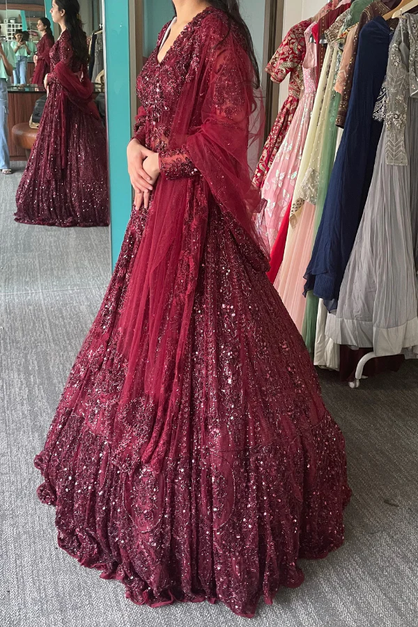 Mahogany Lehenga set - Image 3