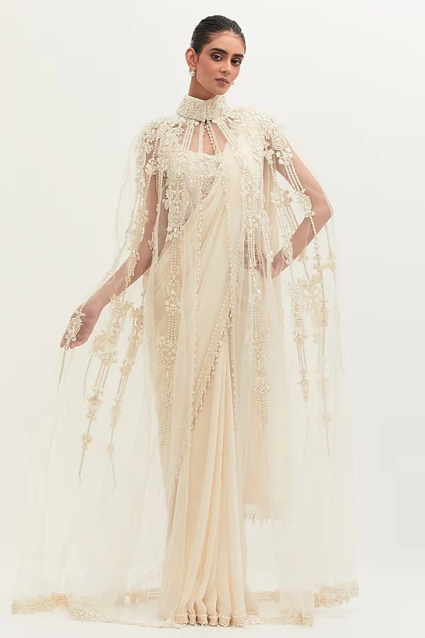 MALA AND KINNARY Ivory Georgette Embroidered Saree Set - Image 3