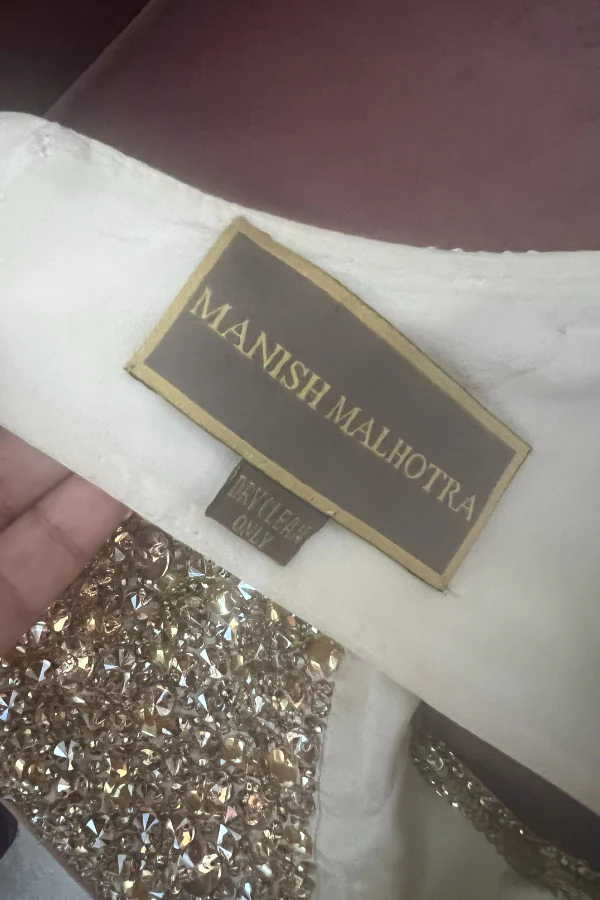 Manish Malhotra embellished ivory saree set - Image 5
