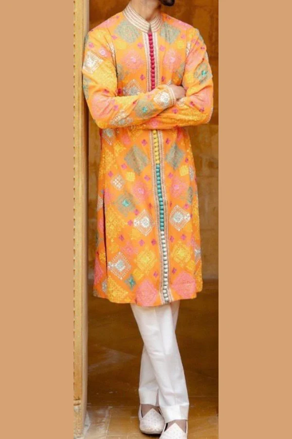 Manish Malhotra Embroidered Kurta Set - Image 3