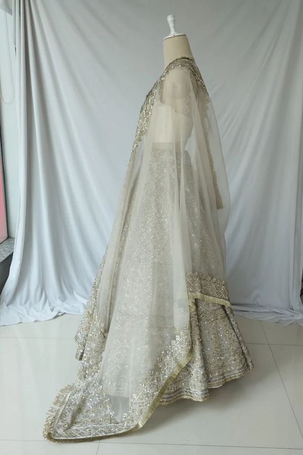 Manish malhotra Ivory Organza Lehenga - Image 3