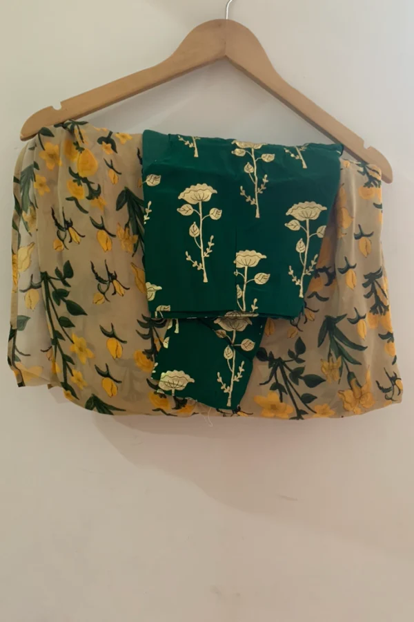 MASABA Floral Print Saree - Image 3