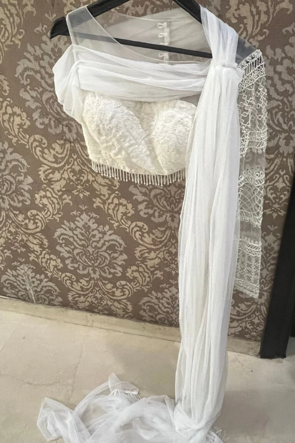 Megha & Jigar White Chikankari lehenga - Image 3