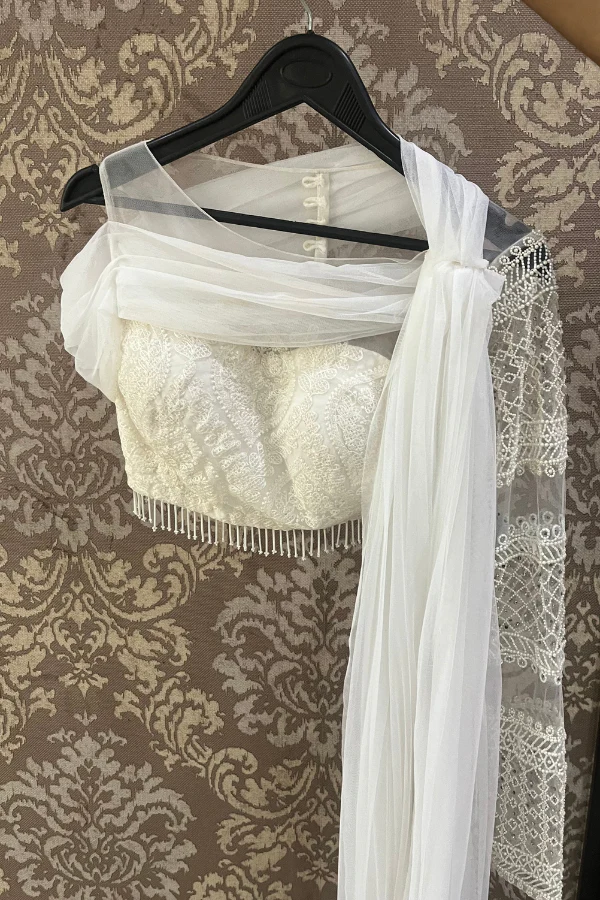 Megha & Jigar White Chikankari lehenga - Image 4