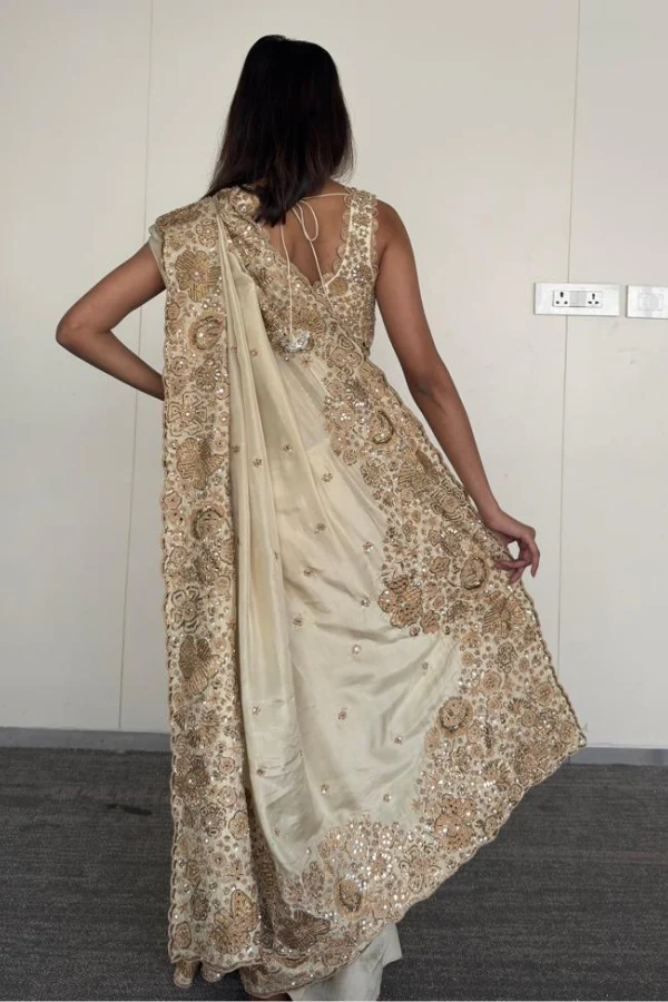 Mishru Ivory Embroidered Saree - Image 4