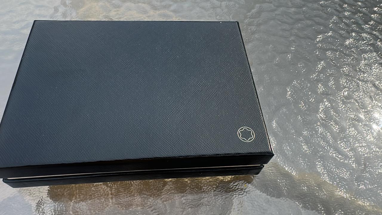 Mont Blanc Meisterstück Men's Wallet - Image 7