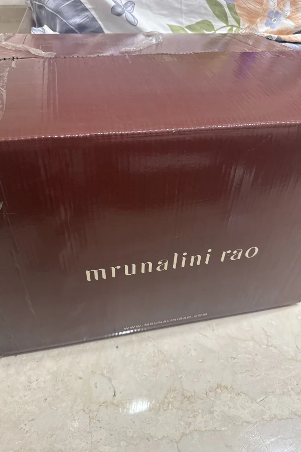 Mrunalini Rao pink raw silk zardosi lehenga set - Image 6