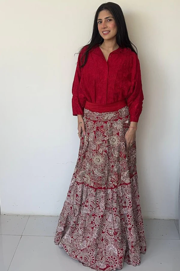 MRUNALINI RAO Red Pure Silk Embroidered Lehenga Set - Image 2