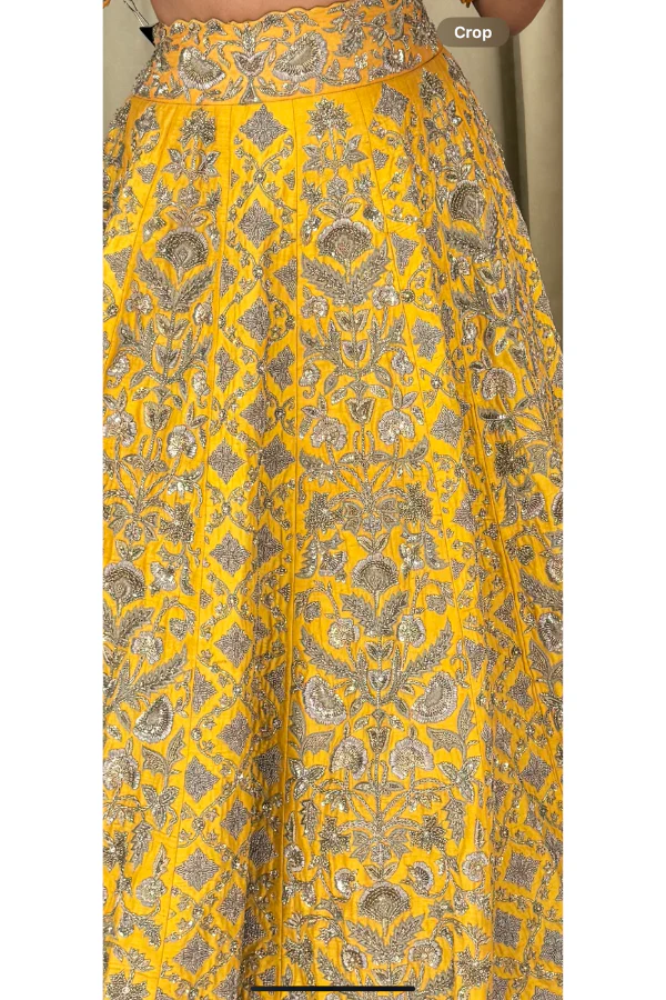 Mrunalini Rao yellow embroidered lehenga - Image 2
