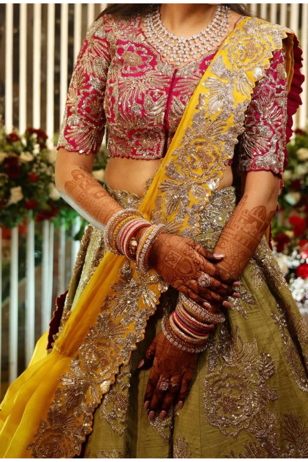MRUNALINI RAO LEHENGA SET - Image 3