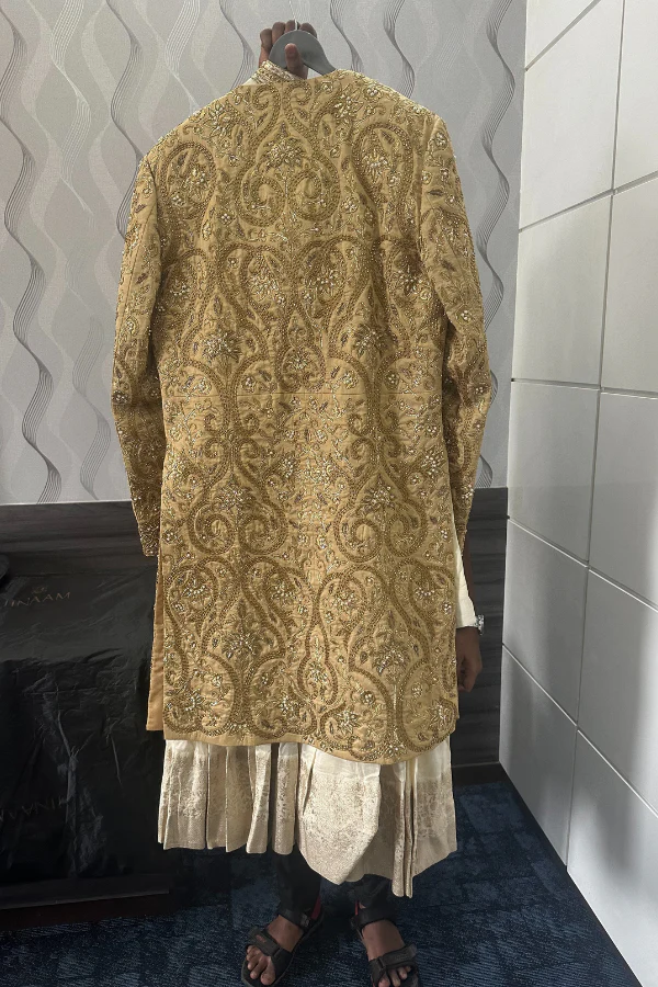 Neeta Lulla gold & off white groom sherwani set - Image 3