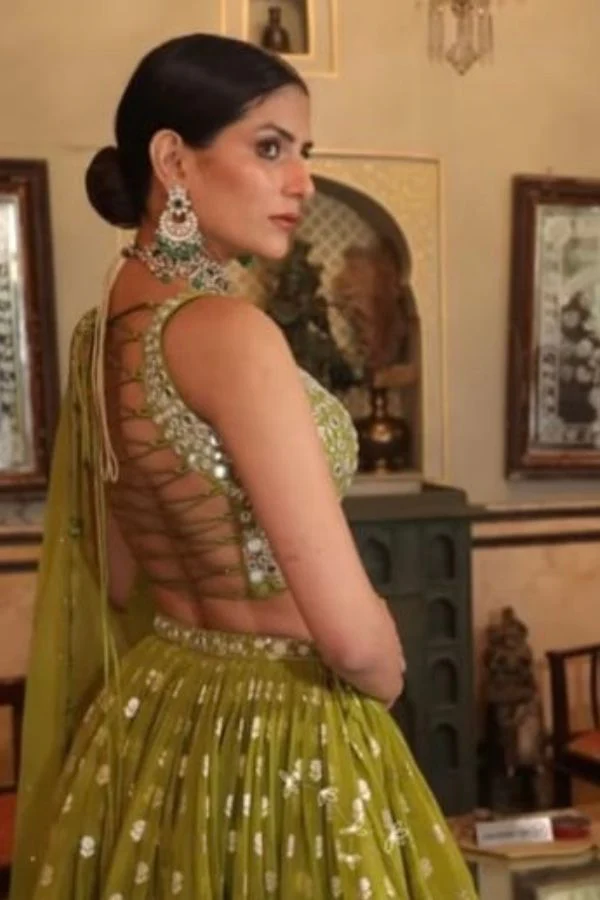 NEHA KHULLAR LEHENGA SET - Image 2