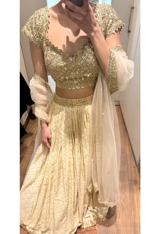 Peach embroidered lehenga set - Image 3