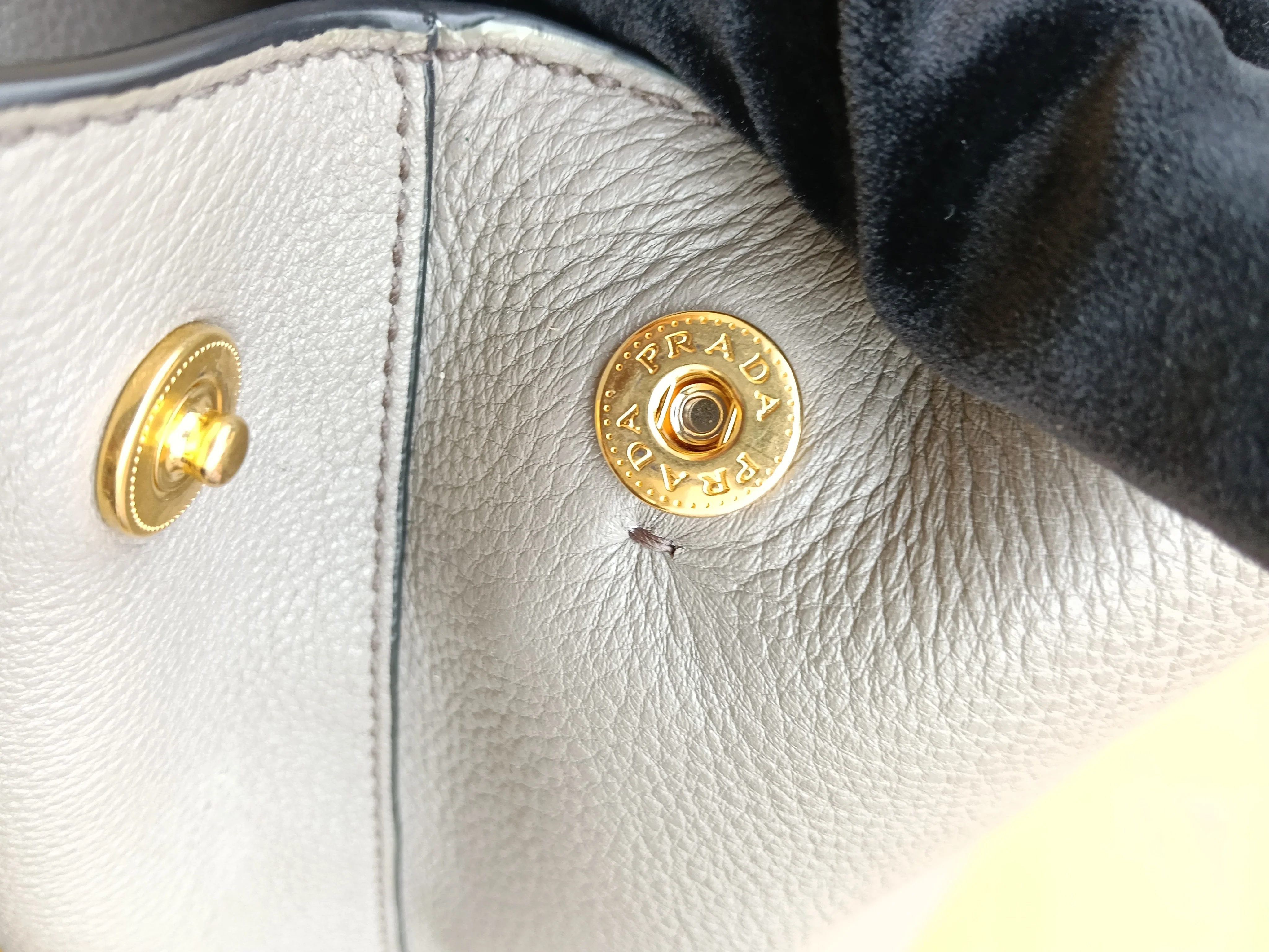 Prada Galleria Leather Bag - Image 16